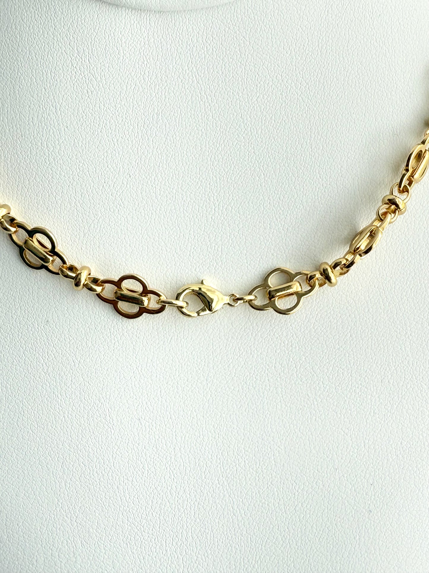 Clover Chain Necklace