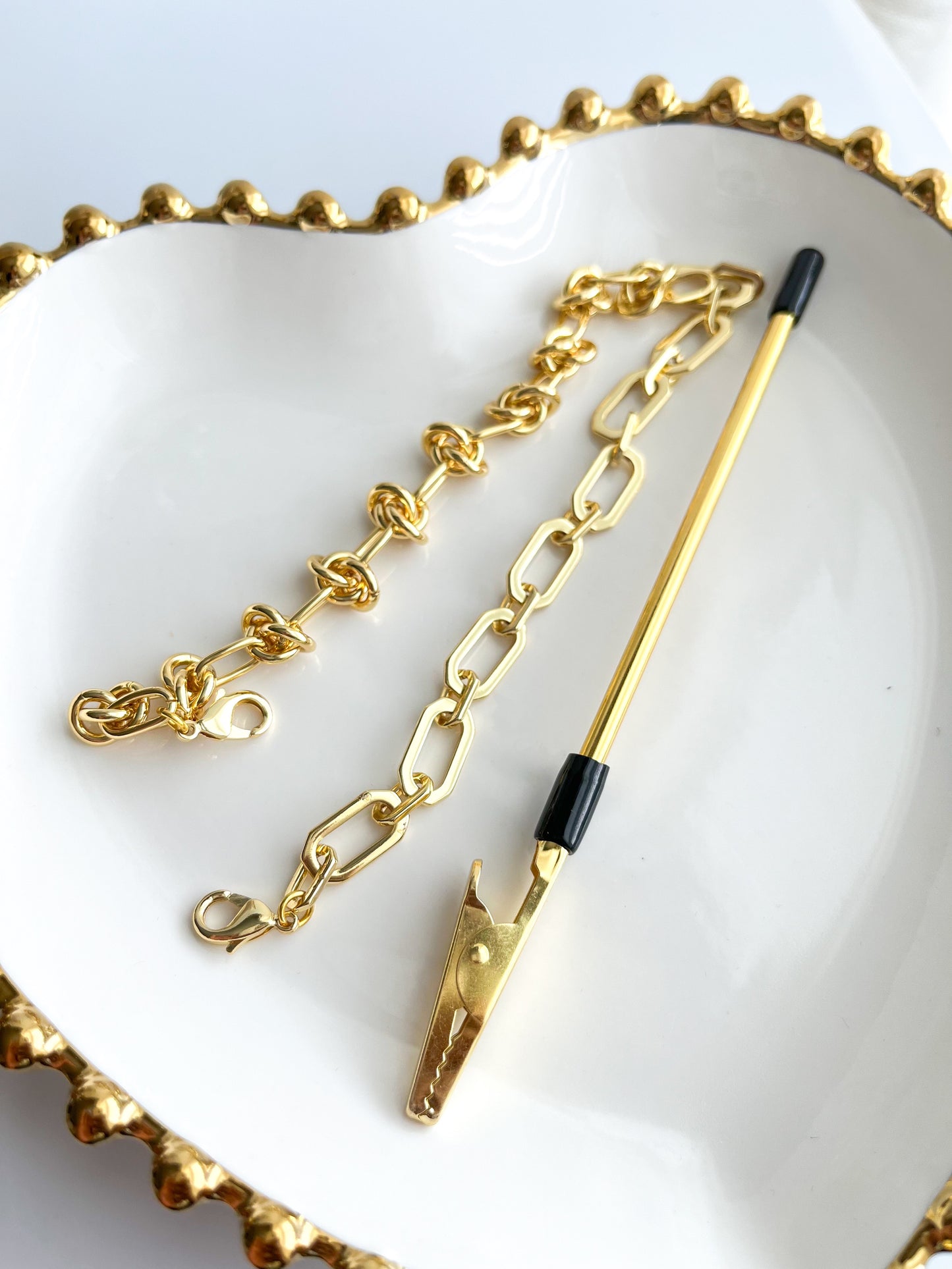 Bracelet Helper Tool