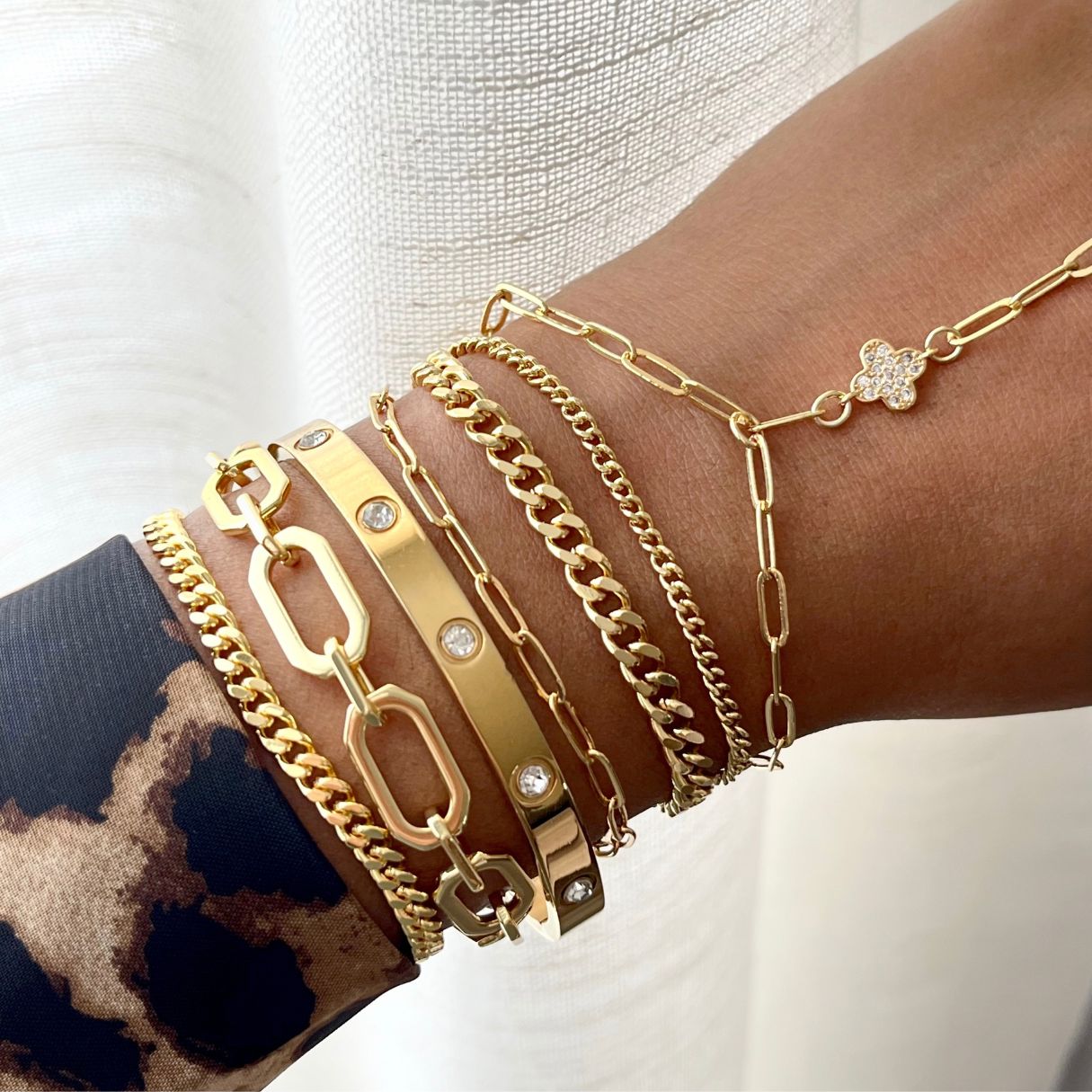 18K Gold Filled Small Paperclip Bracelet